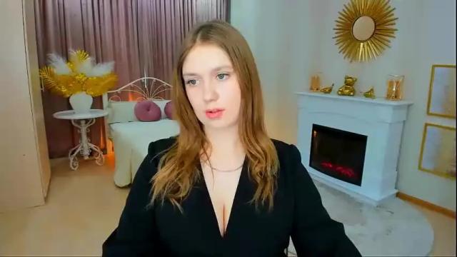 Image 12 of cupoflovee Stream on Chaturbate on 15 months ago