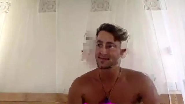 Image 11 of curiouscouple77777 Stream on Chaturbate on 25 months ago