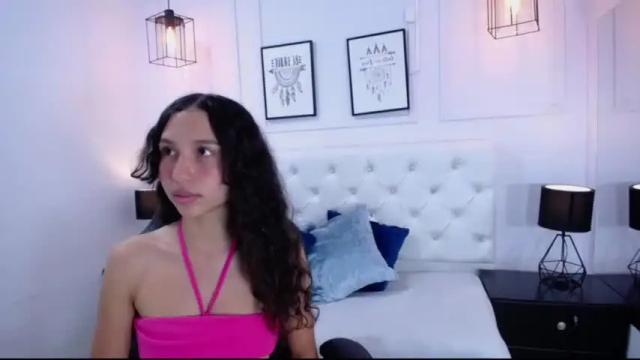 Image 12 of curly_cutte_ Stream on Chaturbate on 21 months ago