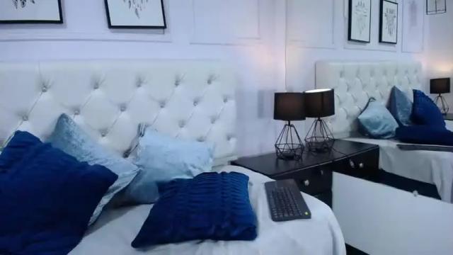 Image 11 of curly_cutte_ Stream on Chaturbate on 21 months ago