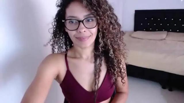 Image 11 of curly_goddess1 Stream on Chaturbate on 16 months ago