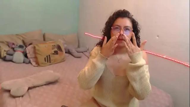Image 11 of curlycool Stream on Chaturbate on 3 months ago