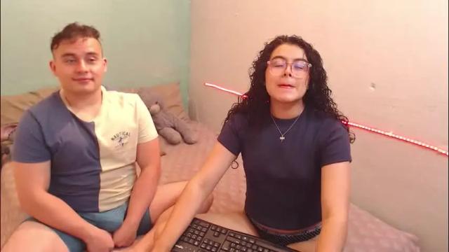 Image 3 of curlycool Stream on Chaturbate on 1 month ago