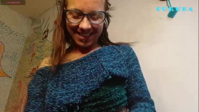 Image 2 of curuba_ Stream on Chaturbate on 1 month ago