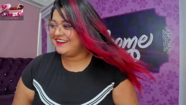 Image 3 of curvy_beauty_ Stream on Chaturbate on 15 months ago