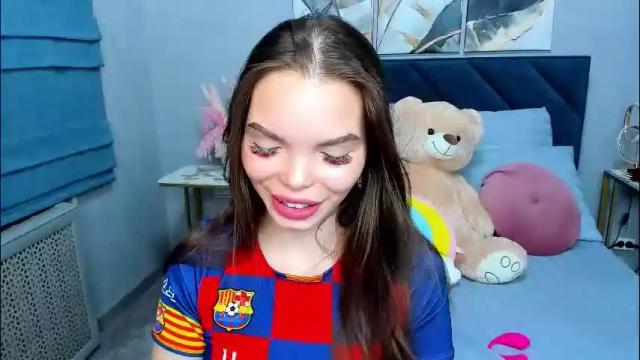 Image 8 of curvy_dynamite Stream on Chaturbate on 1 month ago