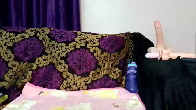 Image 12 of curvy_essie Stream on Chaturbate on 15 hours ago