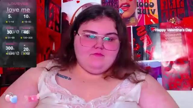 Image 3 of curvy_janie Stream on Chaturbate on 20 months ago