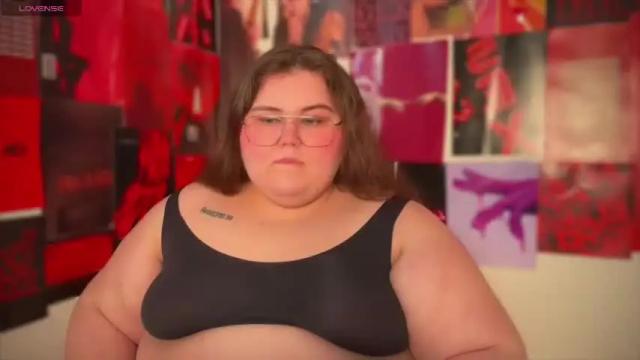 Image 10 of curvy_janie Stream on Chaturbate on 19 months ago