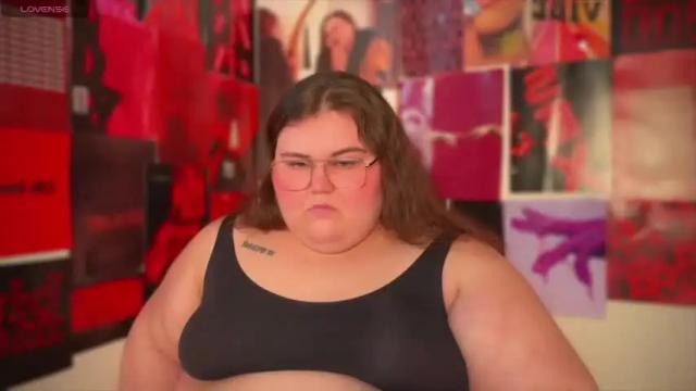 Image 4 of curvy_janie Stream on Chaturbate on 19 months ago