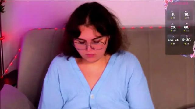 Image 8 of curvy_janie Stream on Chaturbate on 7 days ago