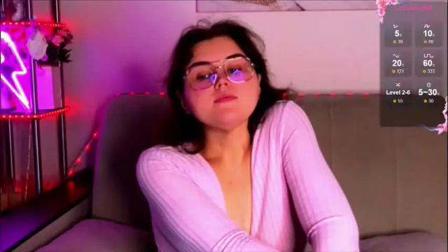 Image 10 of curvy_janie Stream on Chaturbate on 5 days ago