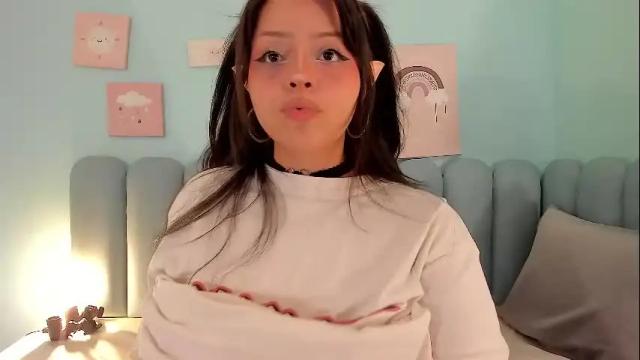 Image 7 of curvy_rousi Stream on Chaturbate on 1 month ago