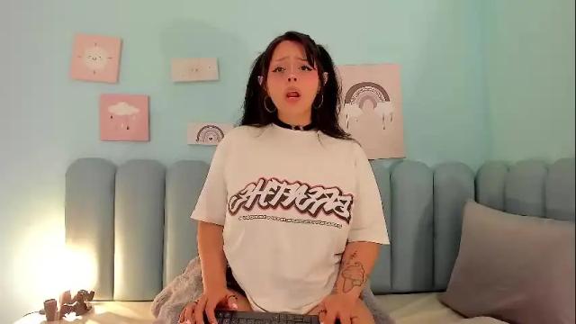 Image 8 of curvy_rousi Stream on Chaturbate on 1 month ago