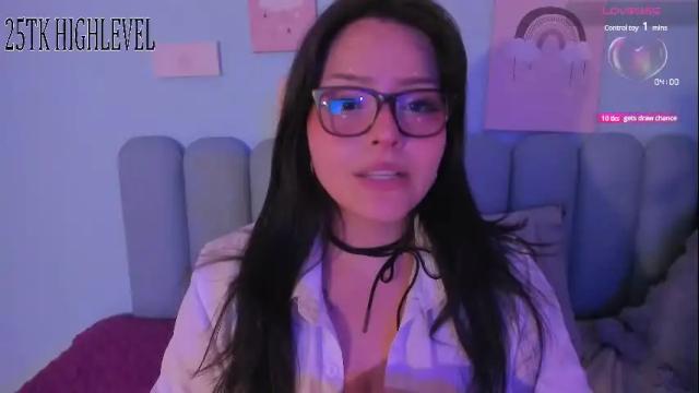 Image 3 of curvy_rousi Stream on Chaturbate on 6 days ago