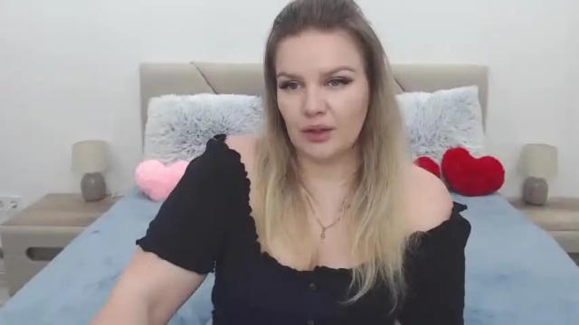 Thumbnail 1, curvyanna13's Stream at Chaturbate, 14 months ago