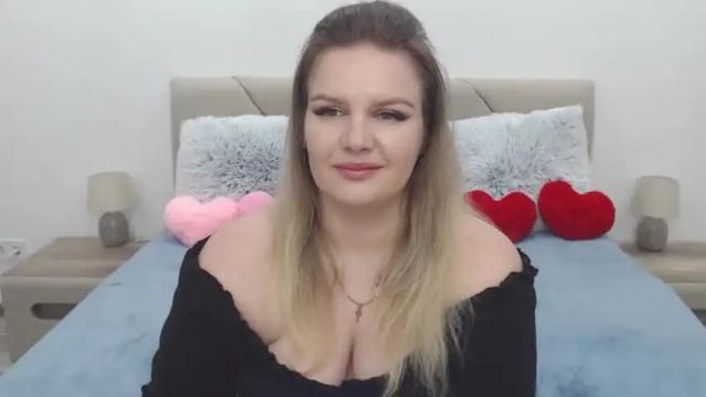 Thumbnail 2, curvyanna13's Stream at Chaturbate, 14 months ago