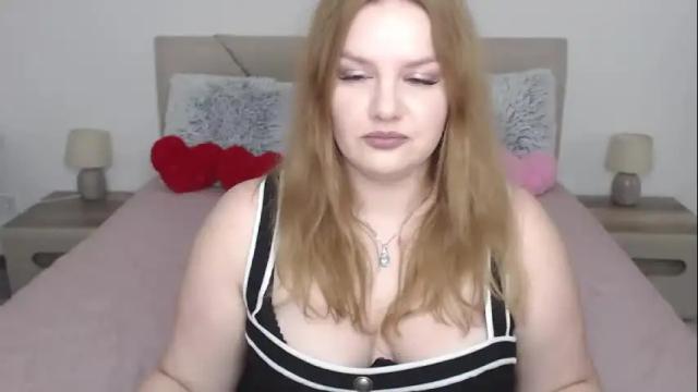 Image 4 of curvyanna13 Stream on Chaturbate on 1 month ago