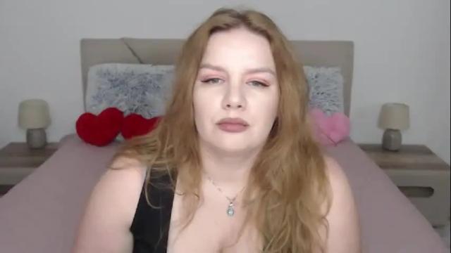 Image 2 of curvyanna13 Stream on Chaturbate on 1 month ago