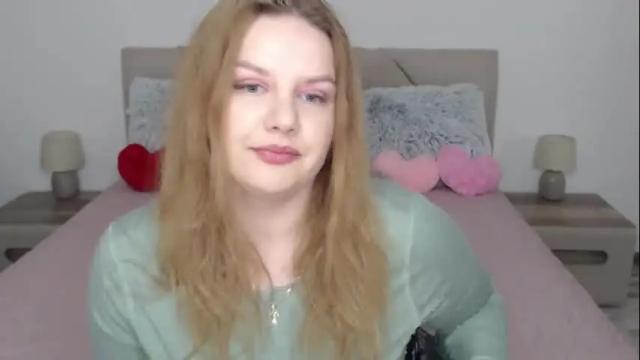Image 7 of curvyanna13 Stream on Chaturbate on 1 month ago