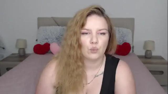 Image 7 of curvyanna13 Stream on Chaturbate on 6 days ago