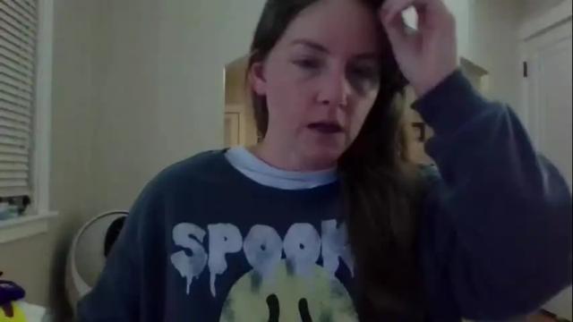 Image 11 of curvycatey Stream on Chaturbate on 13 months ago