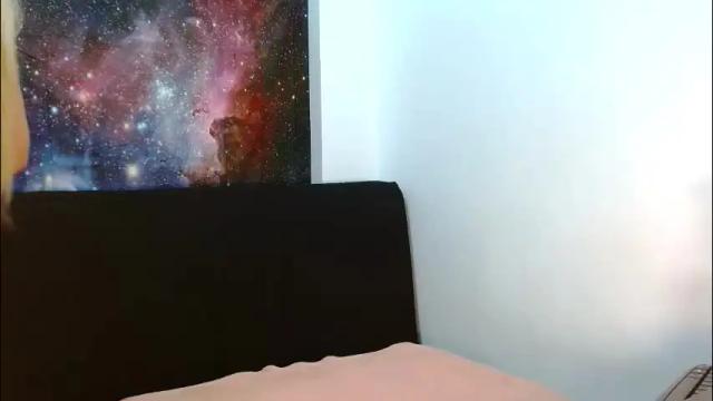 Image 7 of curvycherry4u Stream on Chaturbate on 24 days ago