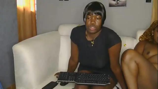 Image 10 of curvyebony1 Stream on Chaturbate on 1 month ago