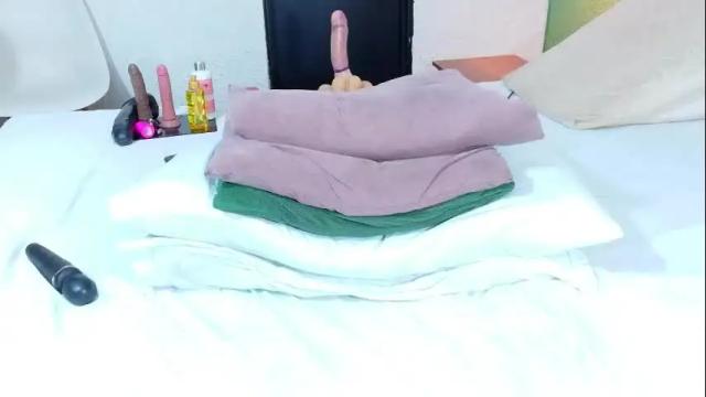 Thumbnail 3, curvyebonyy_'s Stream at Chaturbate, 2 days ago