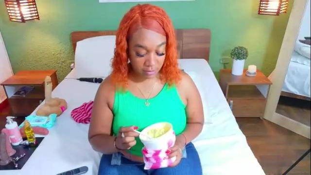 Thumbnail 2, curvyebonyy_'s Stream at Chaturbate, 2 months ago