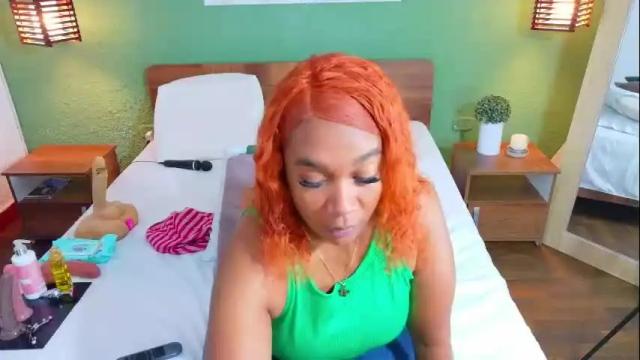 Image 6 of curvyebonyy_ Stream on Chaturbate on 2 months ago