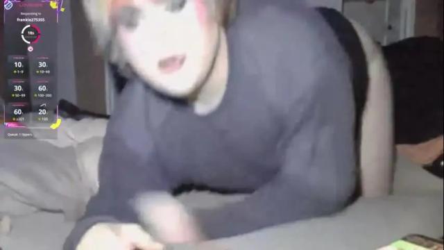 Image 8 of curvygothfemboy Stream on Chaturbate on 1 month ago