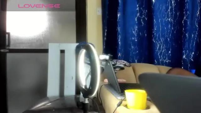 Image 11 of curvyjoan Stream on Chaturbate on 2 months ago