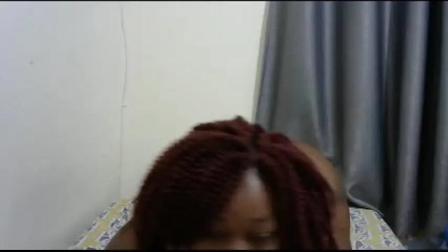 Image 4 of curvyjuicyass Stream on Chaturbate on 19 months ago