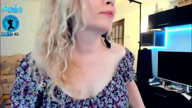 Thumbnail 1, curvymaturelynn's Stream at Chaturbate, 1 month ago