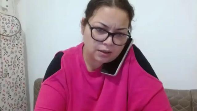 Image 10 of curvymomylore Stream on Chaturbate on 19 months ago