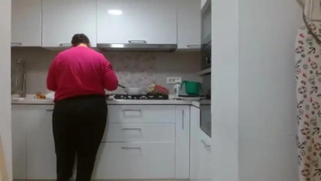 Image 11 of curvymomylore Stream on Chaturbate on 19 months ago