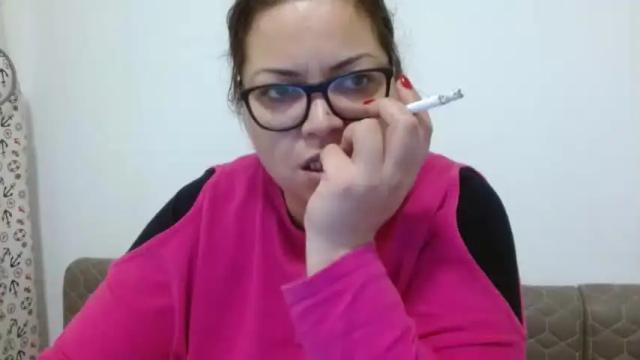 Image 6 of curvymomylore Stream on Chaturbate on 19 months ago