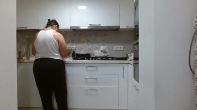 Image 8 of curvymomylore Stream on Chaturbate on 19 months ago