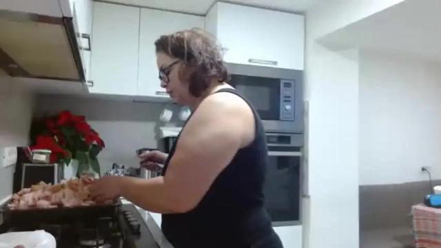 Thumbnail 1, curvymomylore's Stream at Chaturbate, 18 months ago