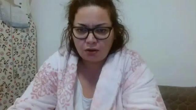 Thumbnail 1, curvymomylore's Stream at Chaturbate, 16 months ago