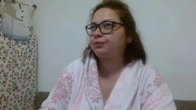Thumbnail 3, curvymomylore's Stream at Chaturbate, 16 months ago