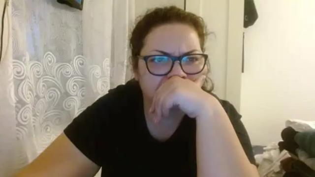 Image 10 of curvymomylore Stream on Chaturbate on 16 months ago