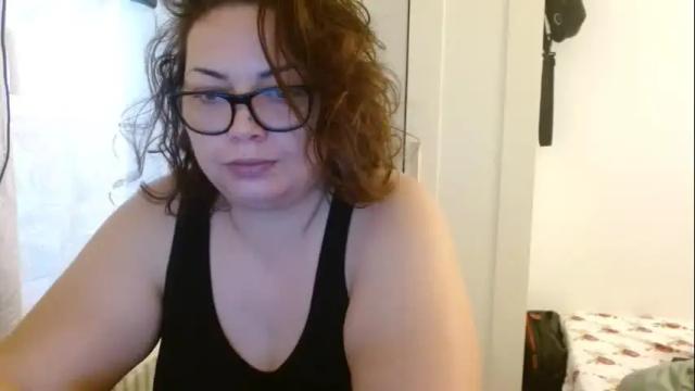 Image 12 of curvymomylore Stream on Chaturbate on 16 months ago