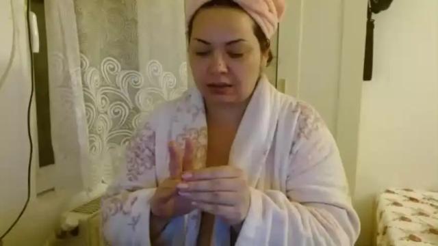 Thumbnail 1, curvymomylore's Stream at Chaturbate, 16 months ago
