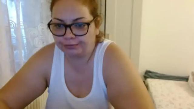 Image 10 of curvymomylore Stream on Chaturbate on 16 months ago
