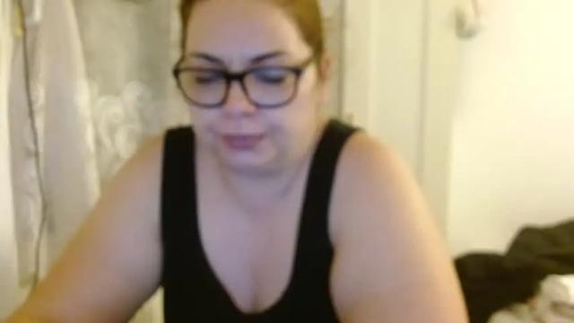 Image 7 of curvymomylore Stream on Chaturbate on 14 months ago