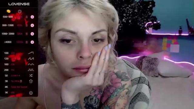 Image 3 of cut1e_purrr Stream on Chaturbate on 21 months ago