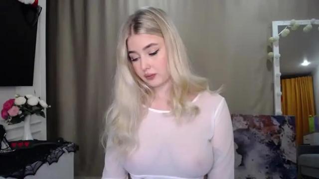Image 7 of cute18cute Stream on Chaturbate on 16 months ago