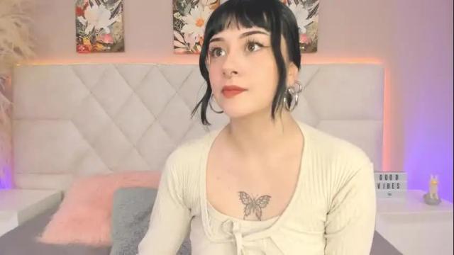 Image 2 of cute__cherry_ Stream on Chaturbate on 18 days ago